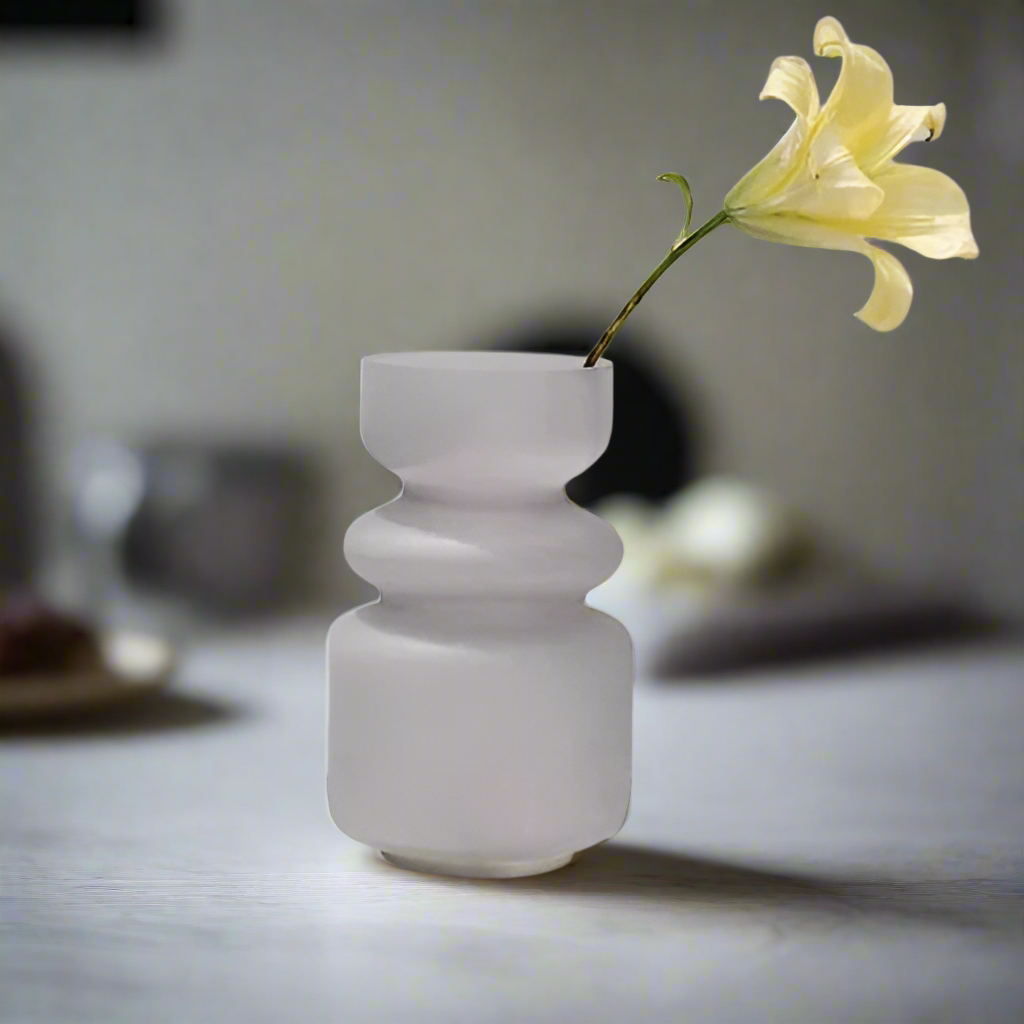 Elsa Vase - Frosted Grey