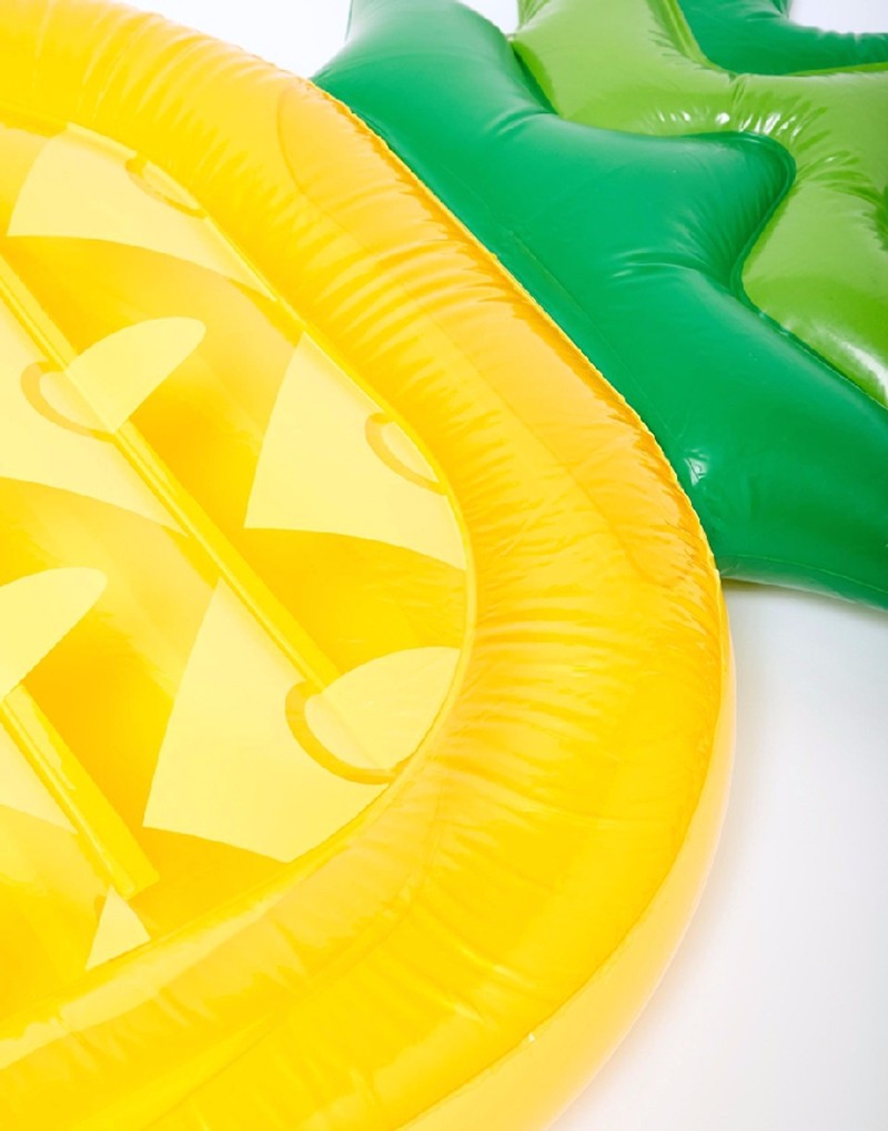 Inflatable Pineapple Pool Floats for Summer Swimming